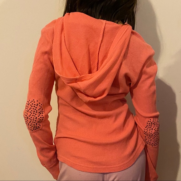 Long sleeve shirt with hoodie - Picture 3 of 5